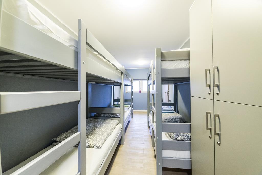 Hostel Filip 2 Gdansk Ngoại thất bức ảnh